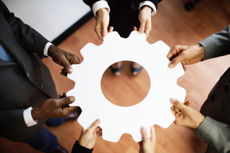 GOVERNANÇA CORPORATIVA: ENTRE O DISCURSO E A PRÁTICA